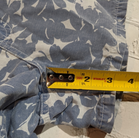 NWT 2/$10 Union Bay blue floral shorts - Picture 4 of 4